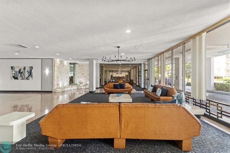 137 Golden Isles Drive, Unit 706, Hallandale Beach, FL 33009 Photo