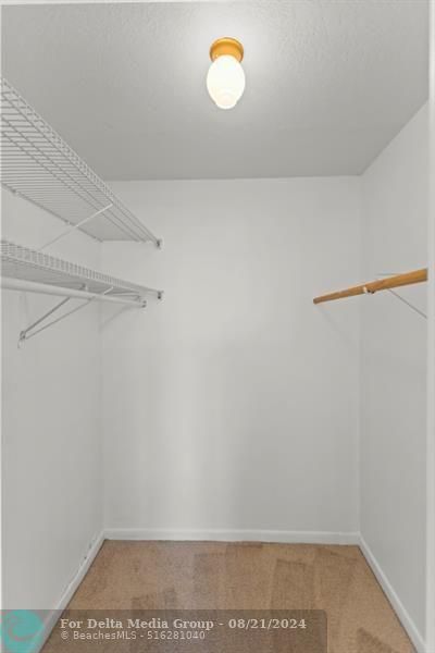 137 Golden Isles Drive, Unit 706, Hallandale Beach, FL 33009 Photo