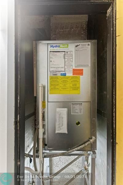 137 Golden Isles Drive, Unit 706, Hallandale Beach, FL 33009 Photo