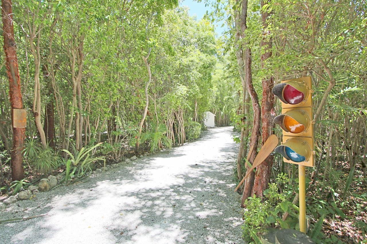 88547 Old Highway, Tavernier, FL 33070 Photo