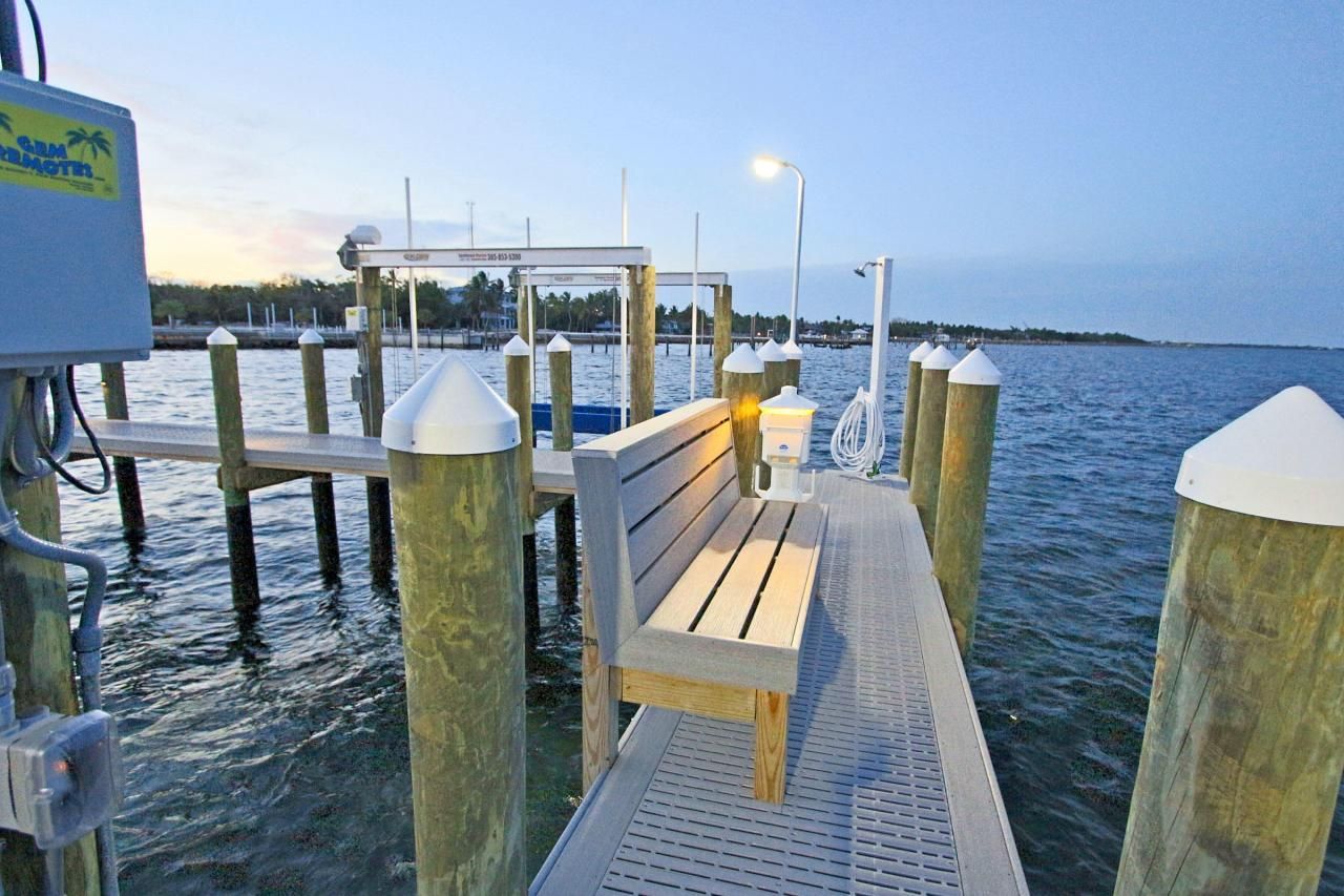 88547 Old Highway, Tavernier, FL 33070 Photo