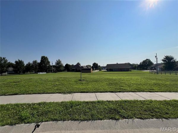 1654 Redbud Court, Perryville, MO 63775