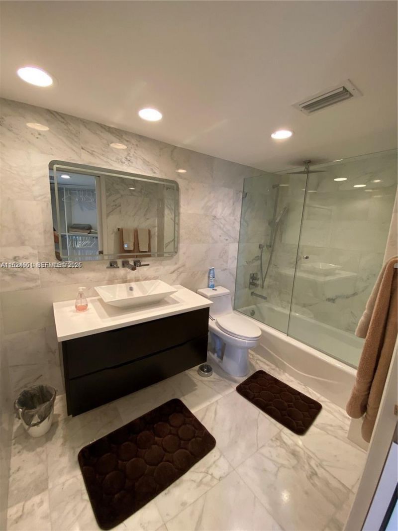 2800 N Ocean Dr, Unit B-15C, Riviera Beach, FL 33404 Photo