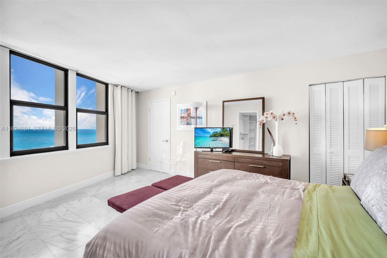 2800 N Ocean Dr, Unit B-15C, Riviera Beach, FL 33404 Photo