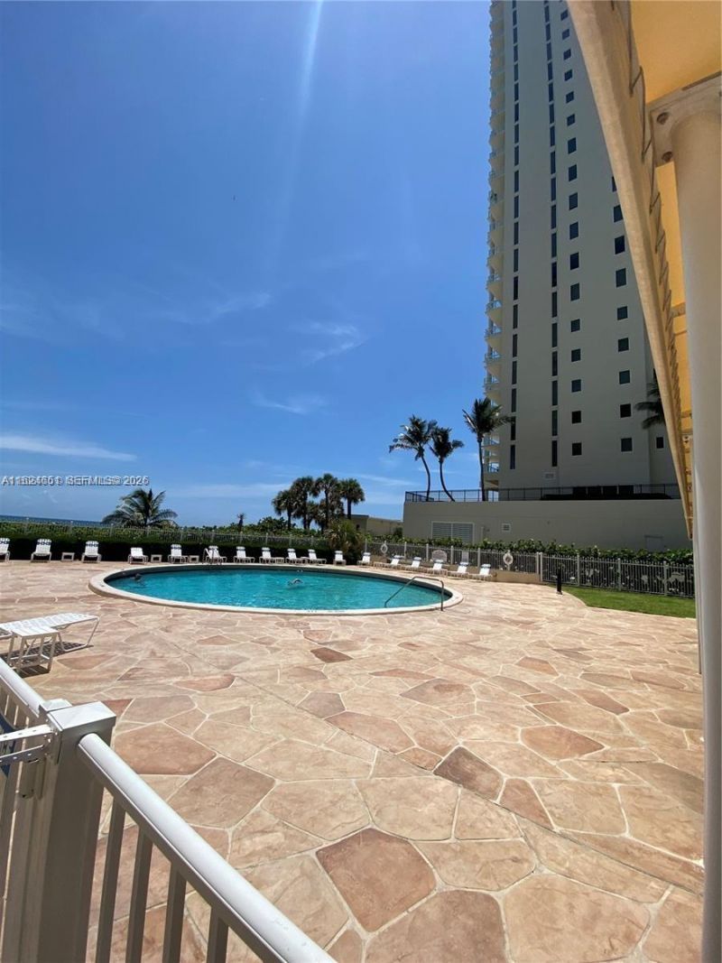 2800 N Ocean Dr, Unit B-15C, Riviera Beach, FL 33404 Photo