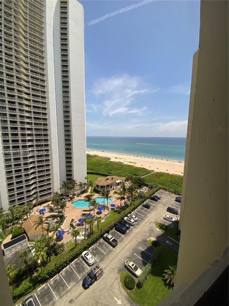 2800 N Ocean Dr, Unit B-15C, Riviera Beach, FL 33404 Photo