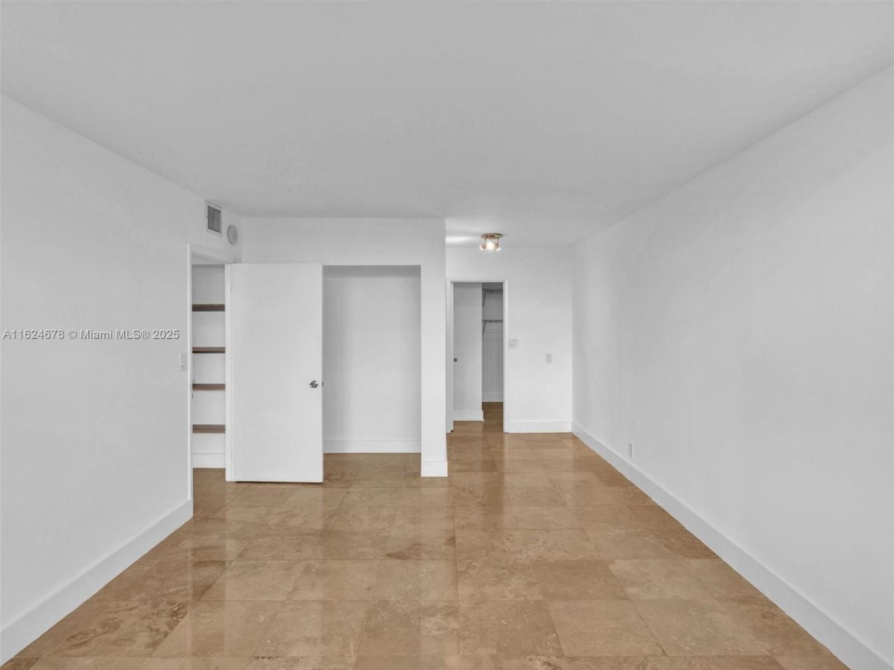 2500 Parkview Dr, Unit 2415, Hallandale Beach, FL 33009 Photo