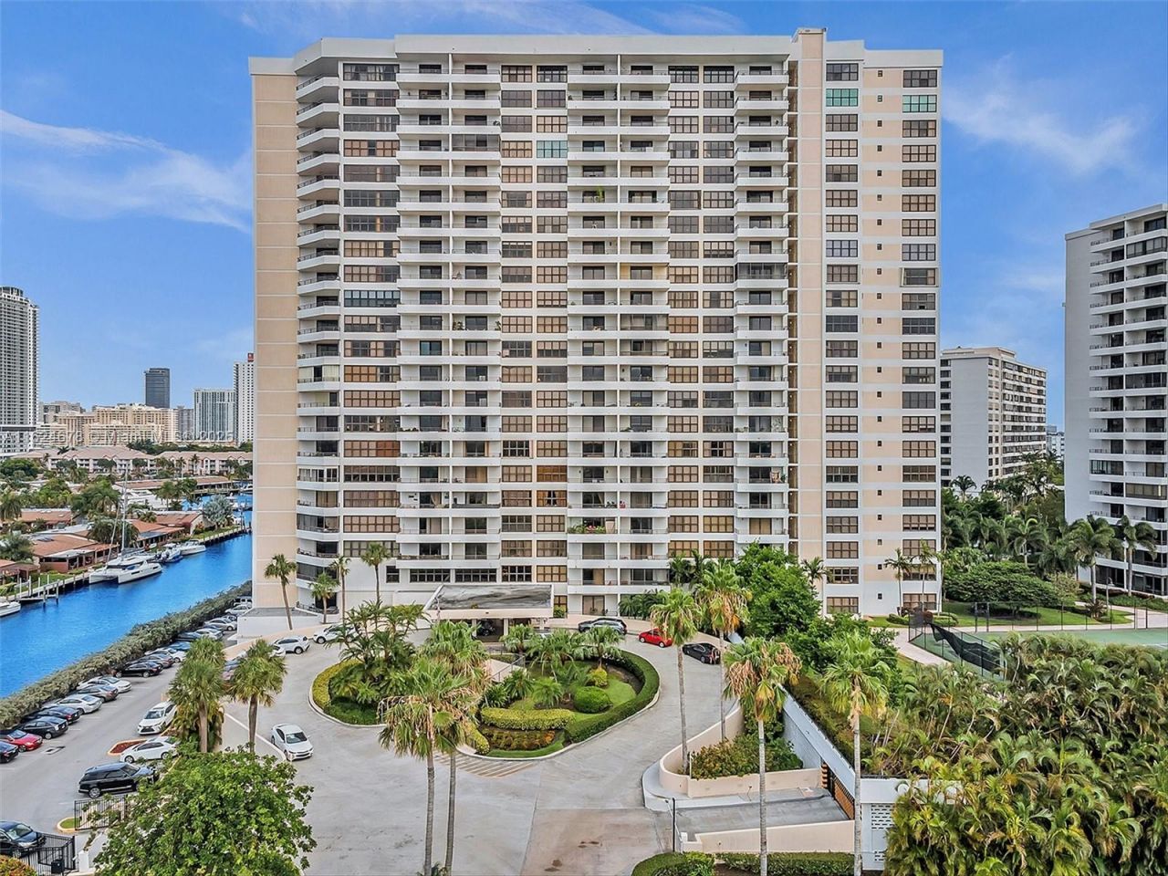 2500 Parkview Dr, Unit 2415, Hallandale Beach, FL 33009 Photo