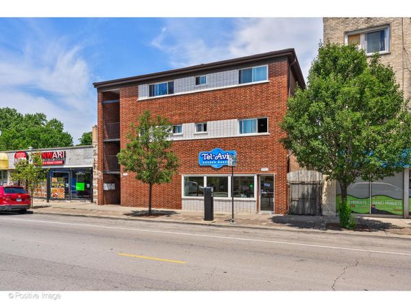 2944 W Devon Avenue, Chicago, IL 60659