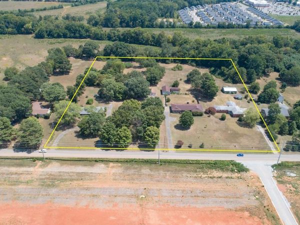 6133-6167 Wall Triana Hwy, Madison, AL 35757