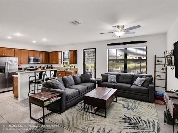 8455 LAKEVIEW TRAIL, Unit 8455, Parkland, FL 33076