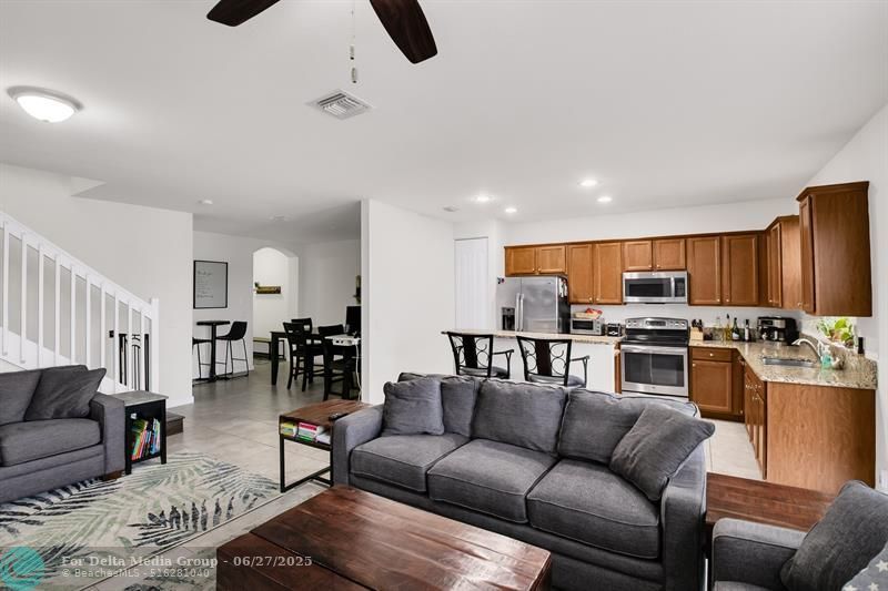 8455 Lakeview Trail, Unit 8455, Parkland, FL 33076 Photo