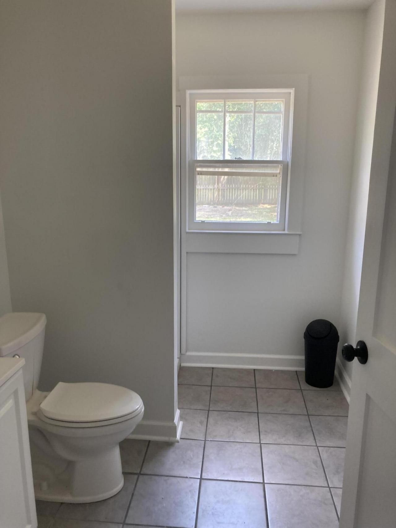 110 Groves Street Photo 10