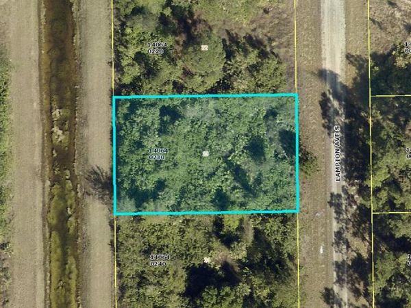430 Lampion Avenue S, Lehigh Acres, FL 33974