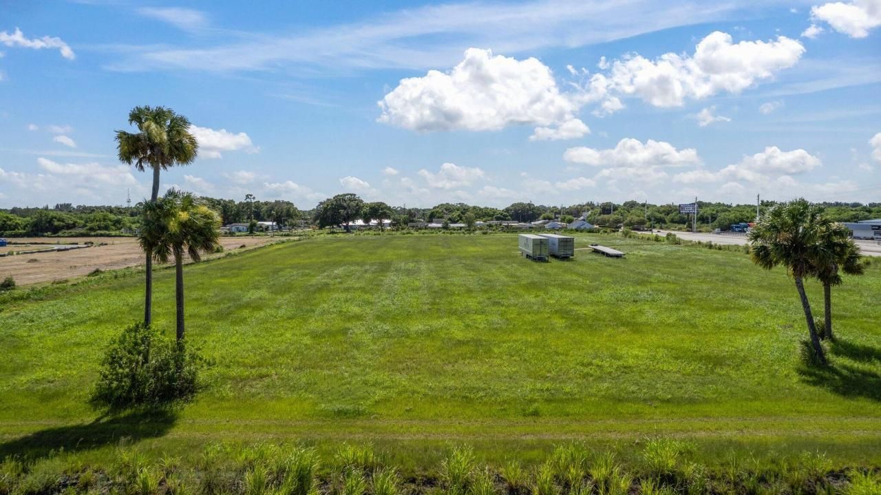 5001 Orange Avenue, Fort Pierce, FL 34947 Photo