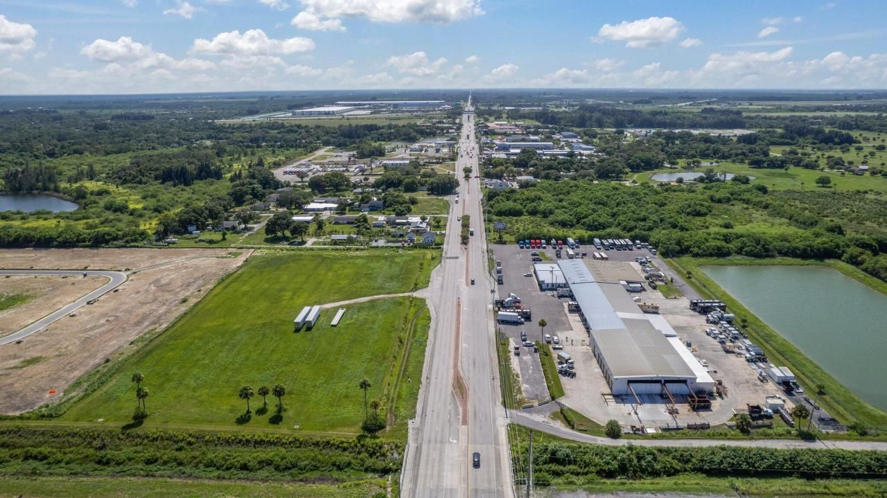 5001 Orange Avenue, Fort Pierce, FL 34947 Photo