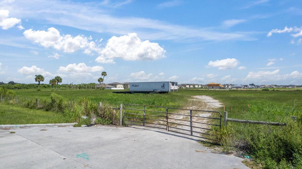 5001 Orange Avenue, Fort Pierce, FL 34947 Photo
