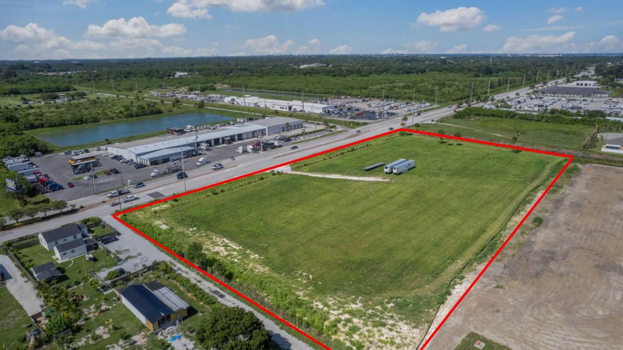 5001 Orange Avenue, Fort Pierce, FL 34947 Photo