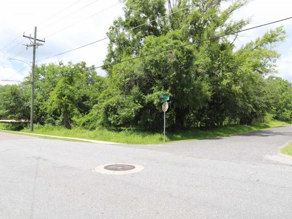 1362 Lake Shore Blvd, Jacksonville, FL 32205