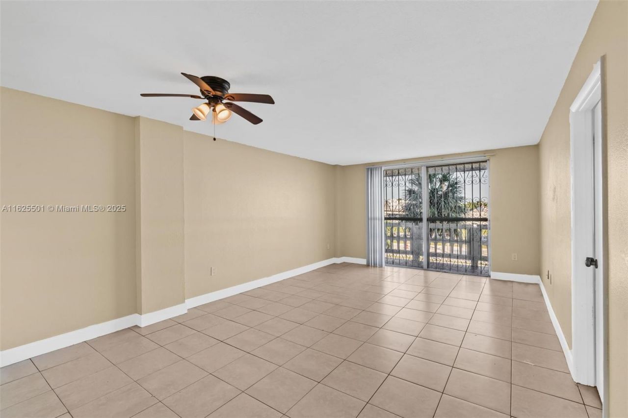 15600 NW 7th Ave, Unit 306, Miami, FL 33169 Photo