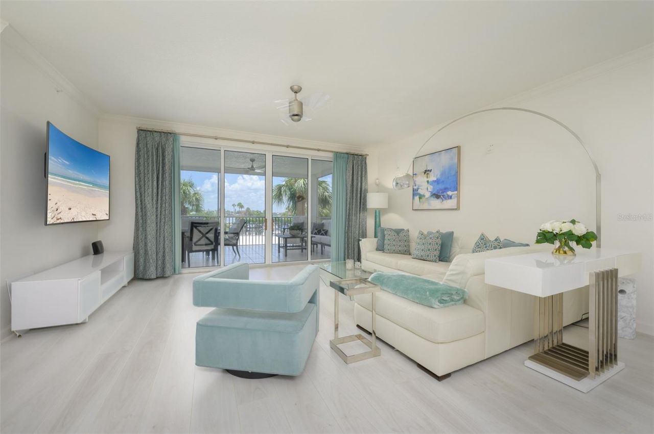 1260 Dolphin Bay Way, Unit 203, Sarasota, FL 34242 Photo