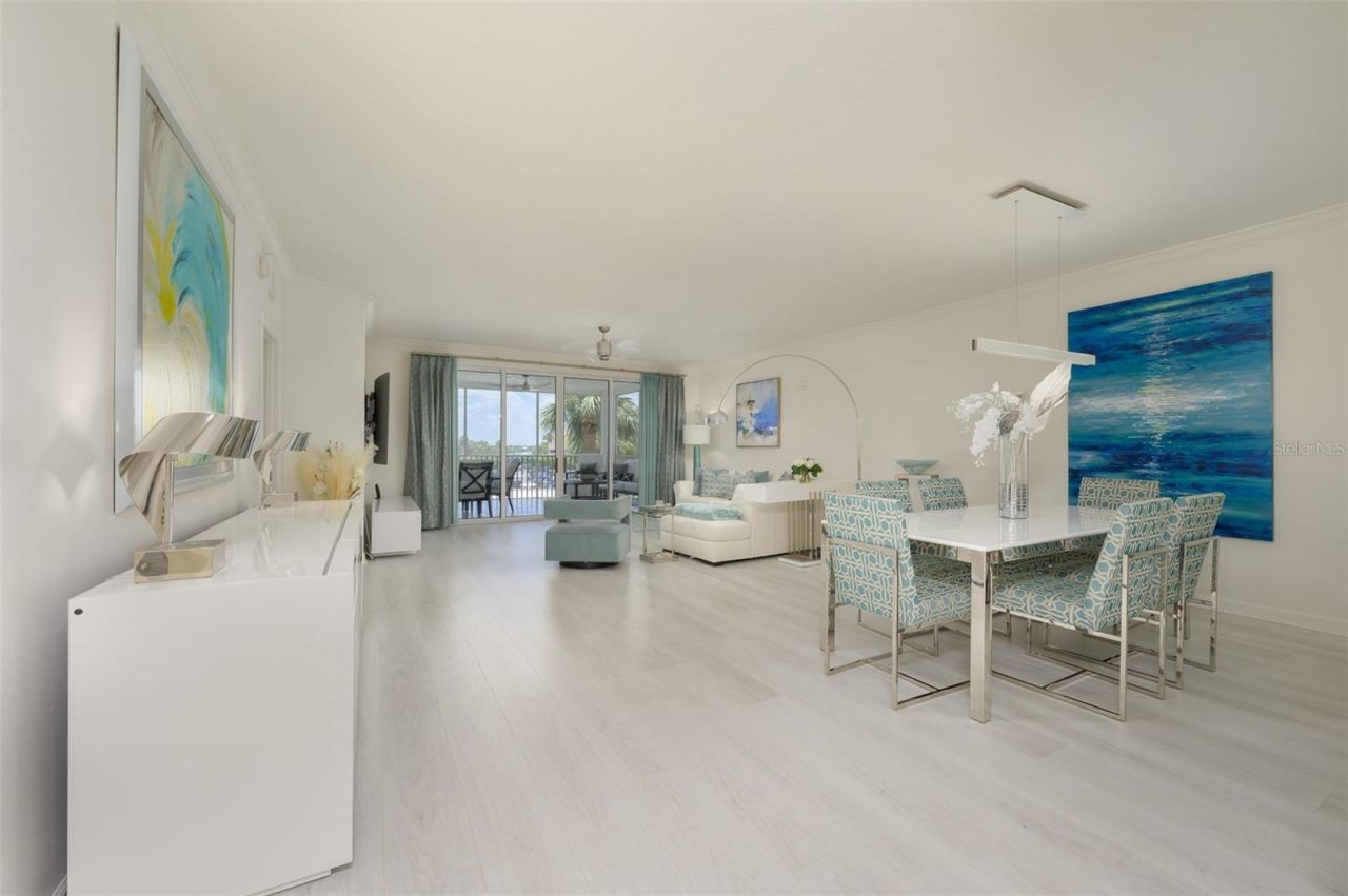 1260 Dolphin Bay Way, Unit 203, Sarasota, FL 34242 Photo