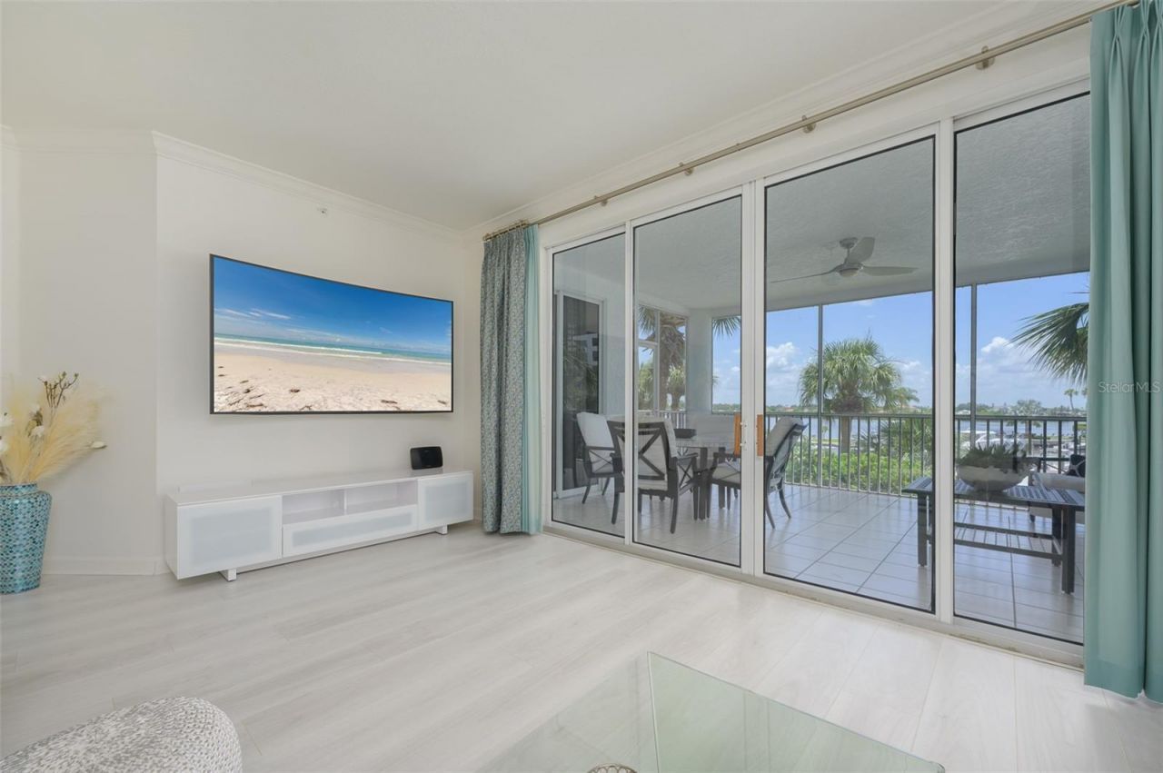 1260 Dolphin Bay Way, Unit 203, Sarasota, FL 34242 Photo