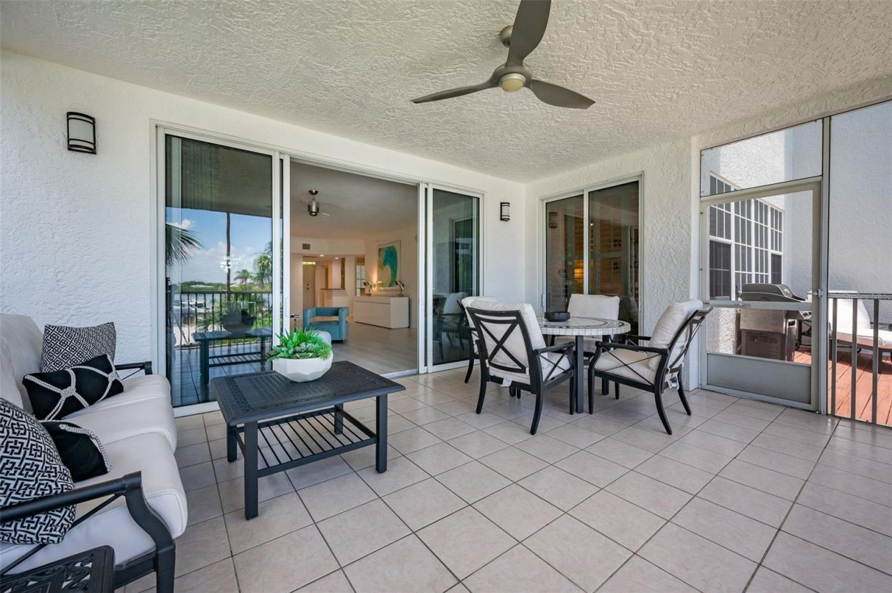 1260 Dolphin Bay Way, Unit 203, Sarasota, FL 34242 Photo