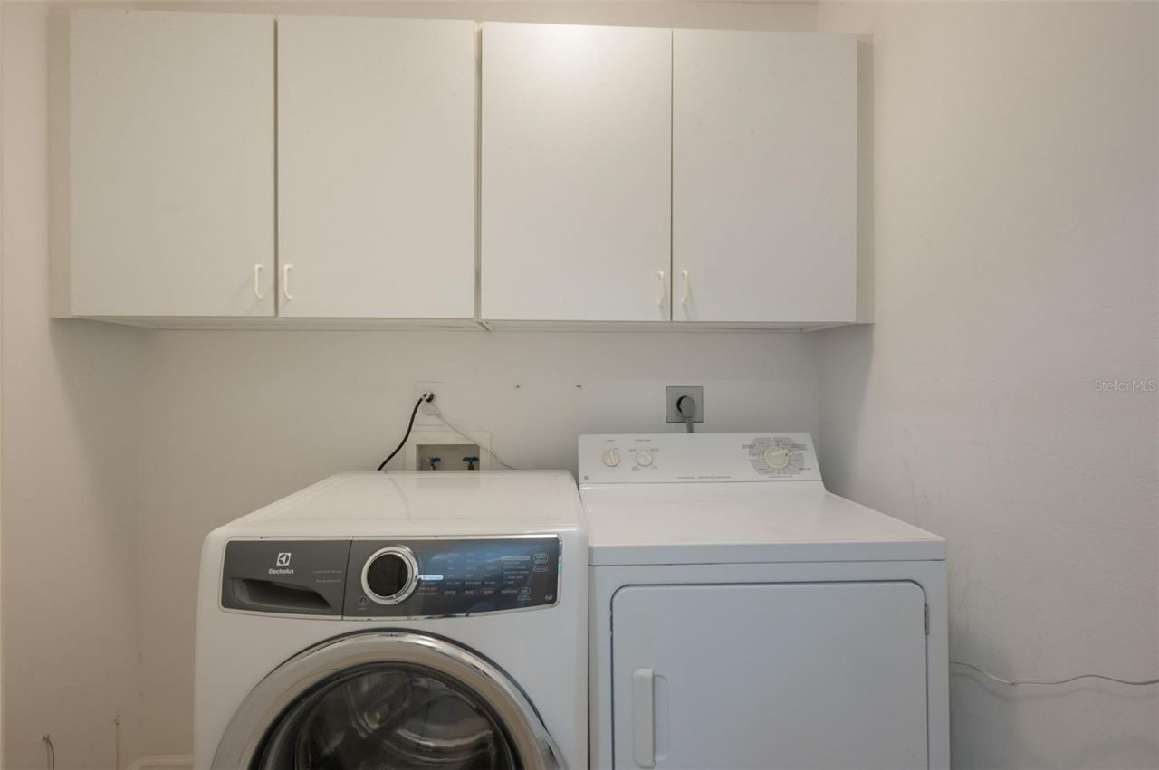 1260 Dolphin Bay Way, Unit 203, Sarasota, FL 34242 Photo