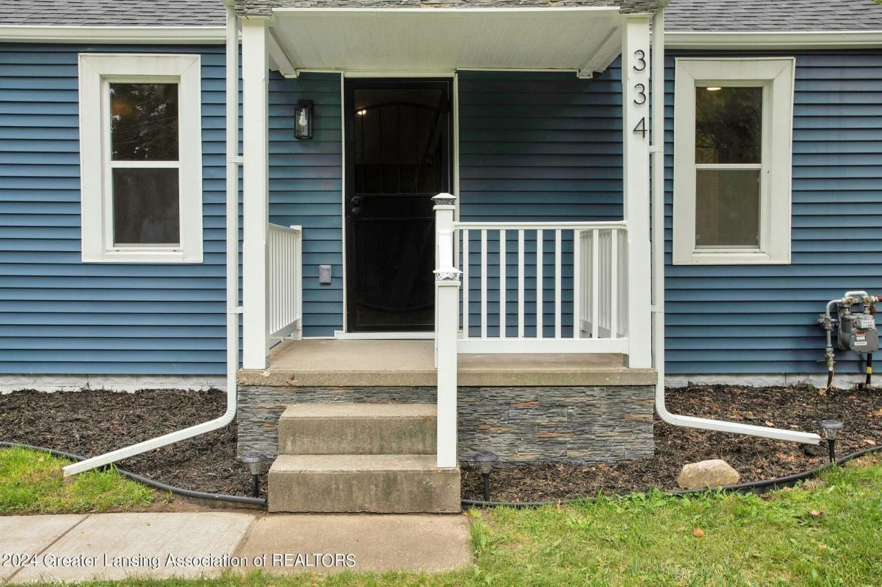 334 Dunlap Street, Lansing, MI 48910 Main Photo