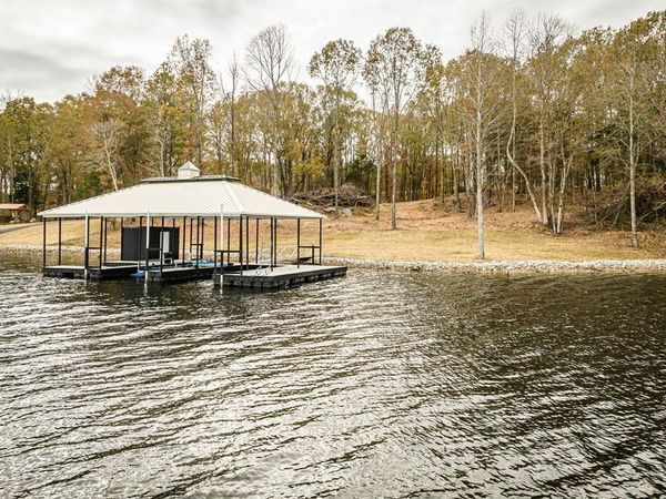 0 Shoreline Dr, Huntingdon, TN 38344