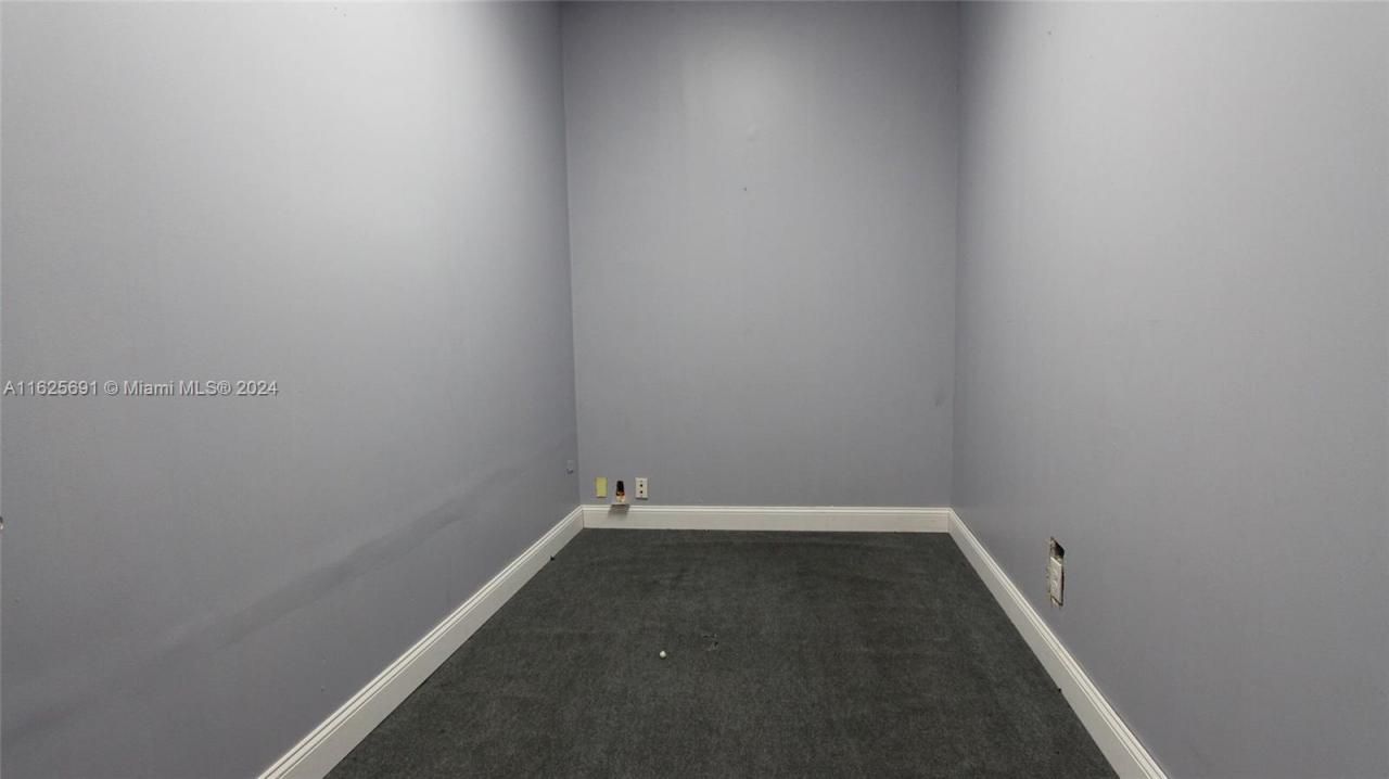 1620 NE 148 St, Unit 1630, North Miami, FL 33181 Photo