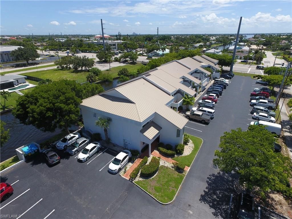 2804 Del Prado Blvd S, Cape Coral, FL 33904 Photo