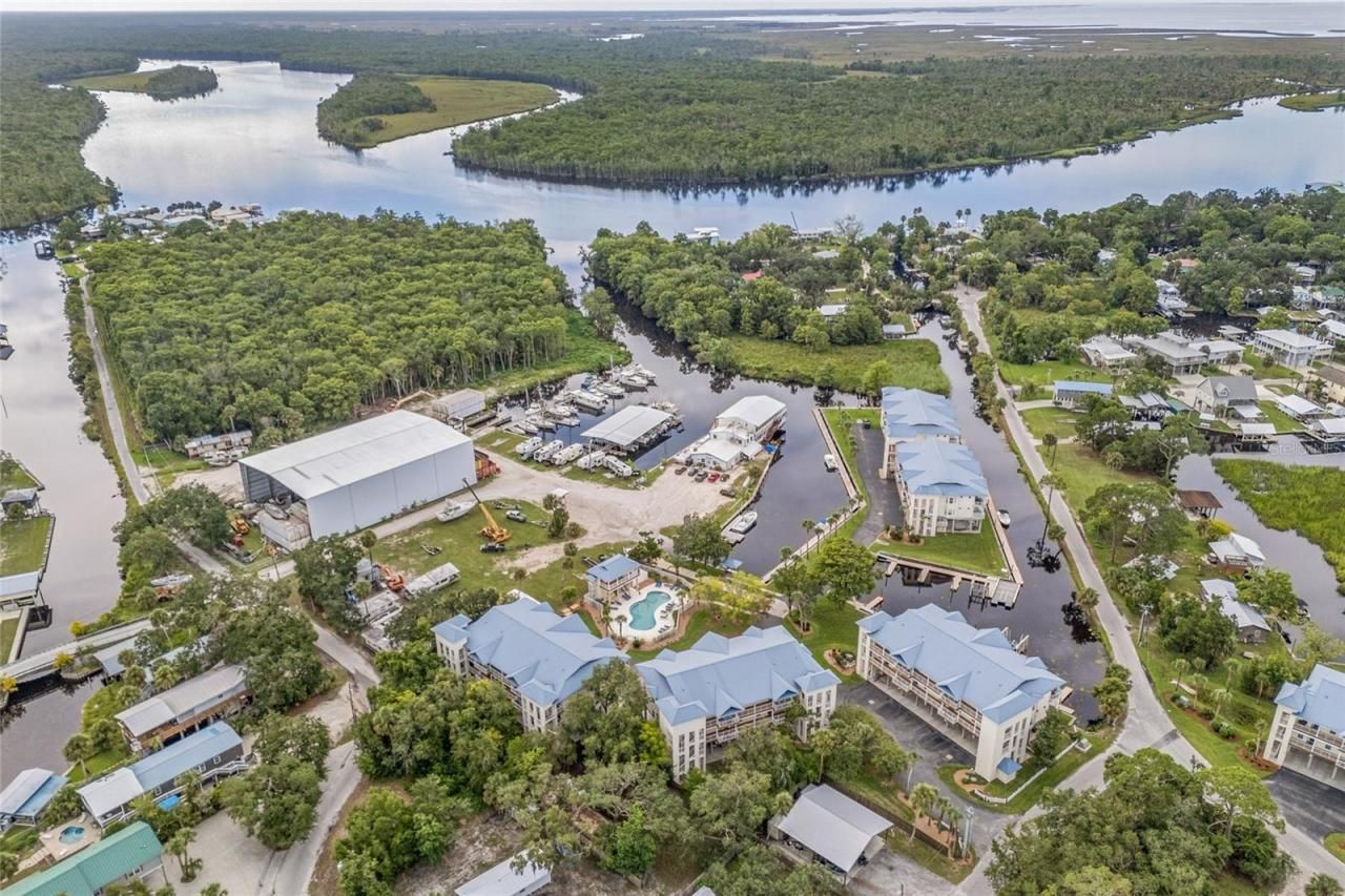 54 SE 910 Avenue, Unit 116, Suwannee, FL 32692 Photo