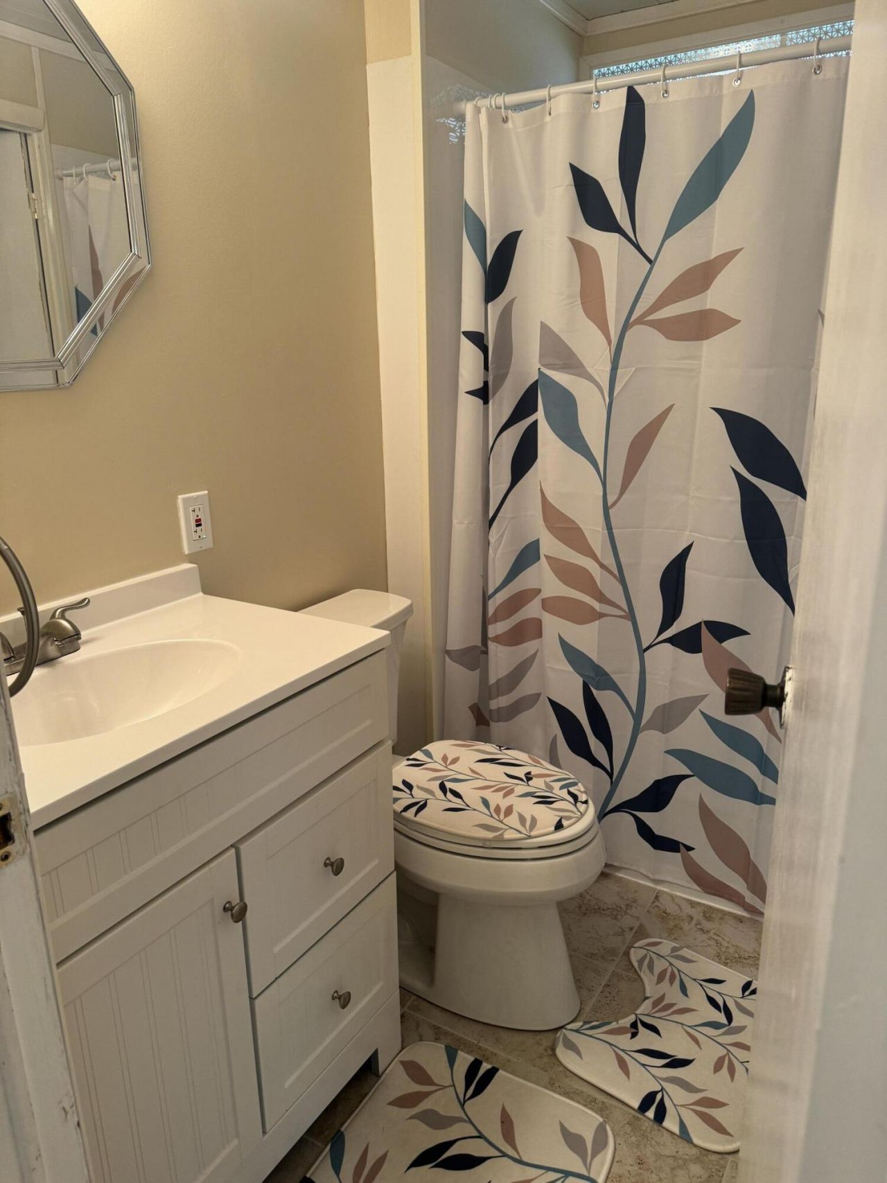 8051 SE Homestead Avenue, Hobe Sound, FL 33455 Photo