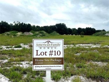 38517 WOODED MEADOW DRIVE, UMATILLA, FL 32784