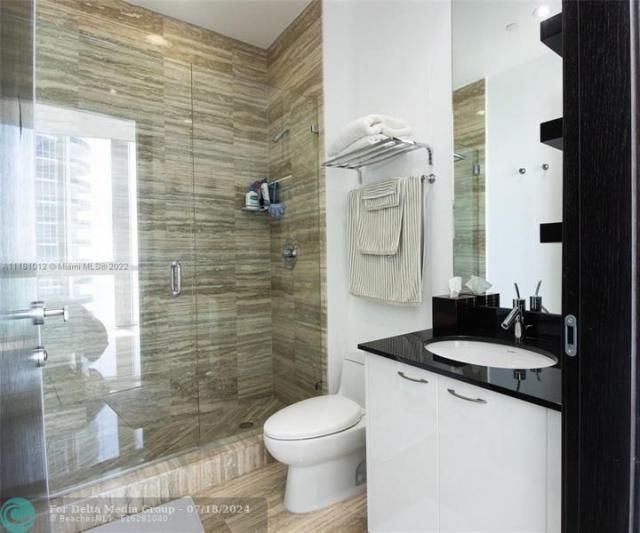 16001 Collins Avenue, Unit 1901, Sunny Isles Beach, FL 33160 Photo