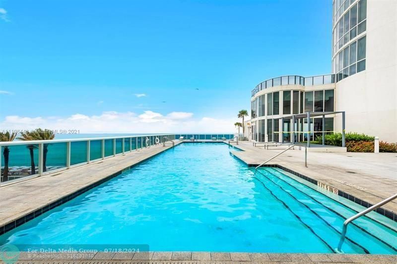 16001 Collins Avenue, Unit 1901, Sunny Isles Beach, FL 33160 Photo