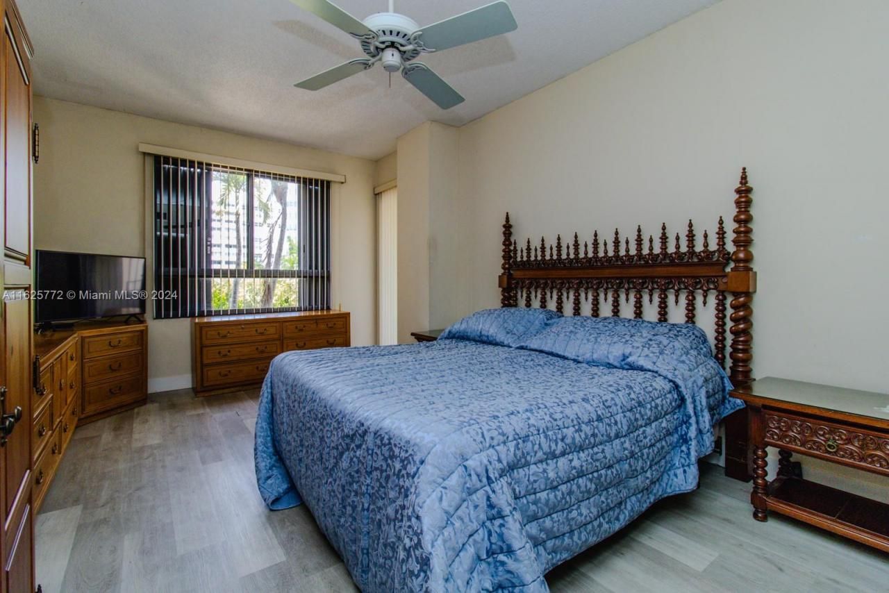 251 Crandon Blvd, Unit 237, Key Biscayne, FL 33149 Photo