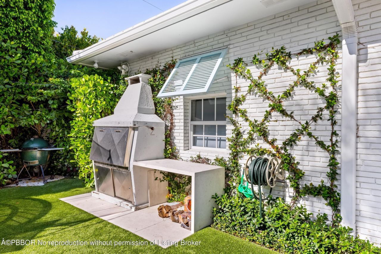 241 El Dorado Lane, Palm Beach, FL 33480 Photo