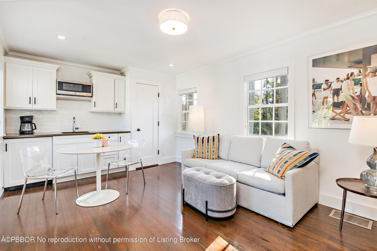 231 Sunset Road, West Palm Beach, FL 33401 Photo