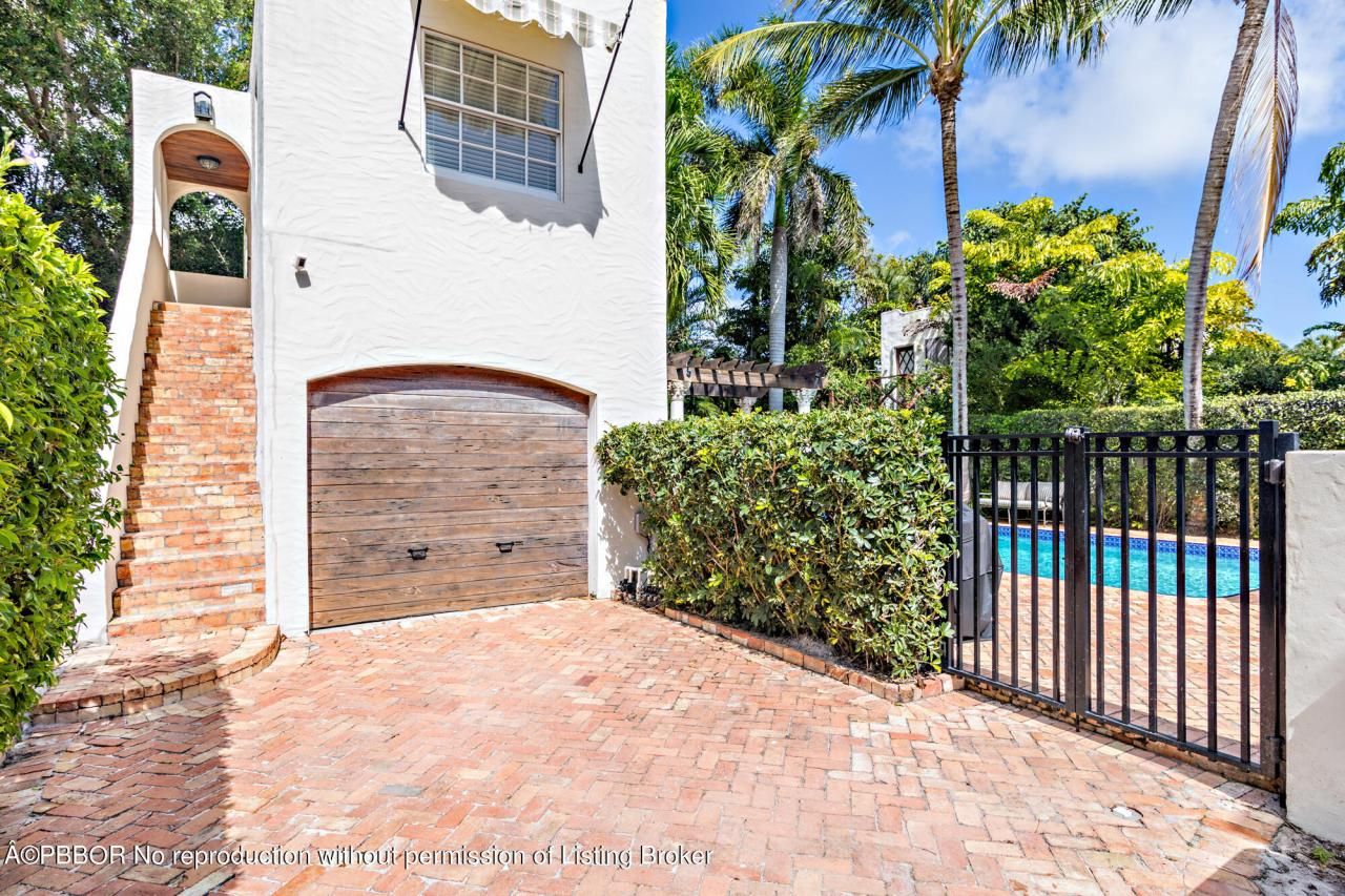 231 Sunset Road, West Palm Beach, FL 33401 Photo
