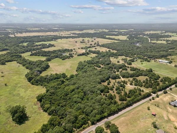 3285 Roland Road, Whitesboro, TX 76273