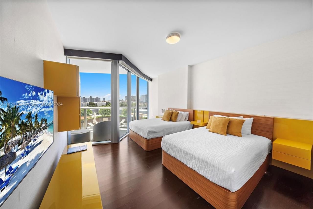 17001 Collins Ave, Unit 804, Sunny Isles Beach, FL 33160 Photo