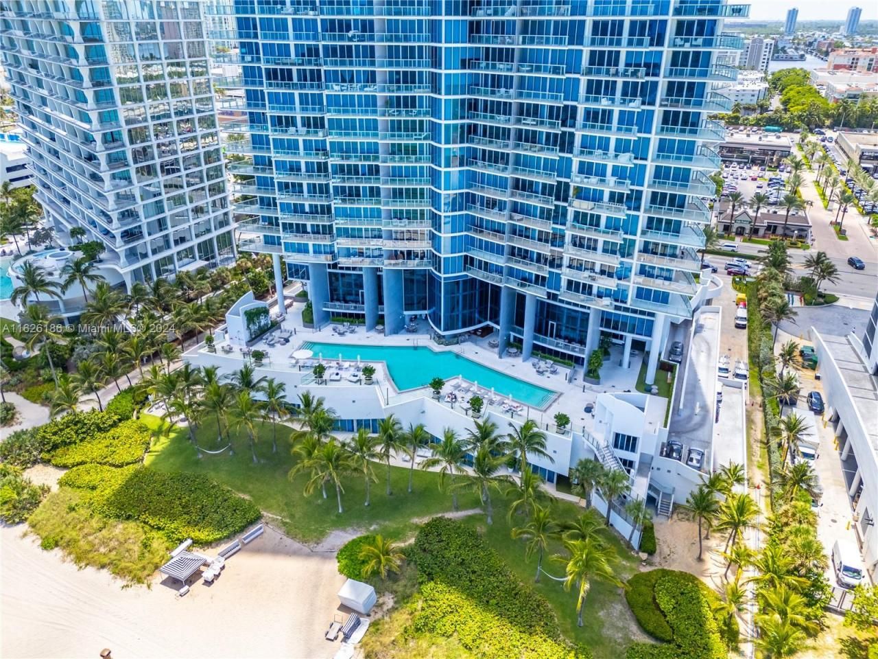 17001 Collins Ave, Unit 804, Sunny Isles Beach, FL 33160 Photo
