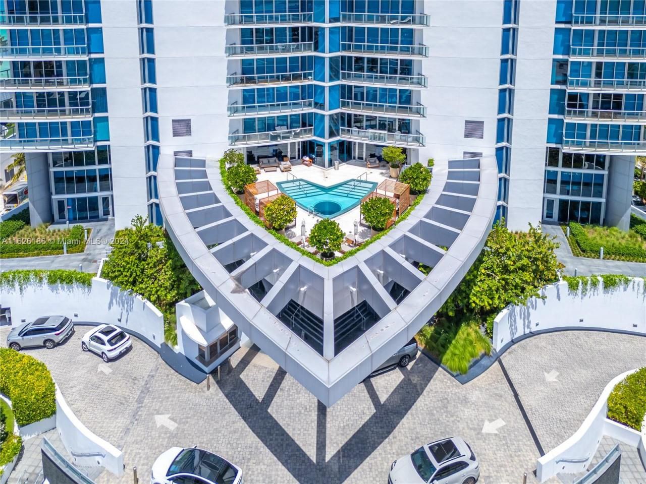 17001 Collins Ave, Unit 804, Sunny Isles Beach, FL 33160 Photo