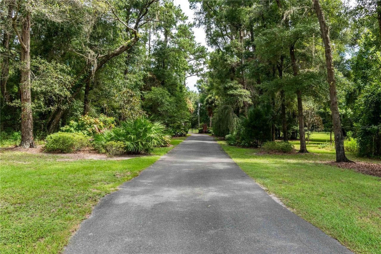 12500 NW 100th Street, Ocala, FL 34482 Photo
