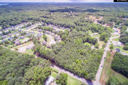 1-b Saint Peters Church Road photo 4