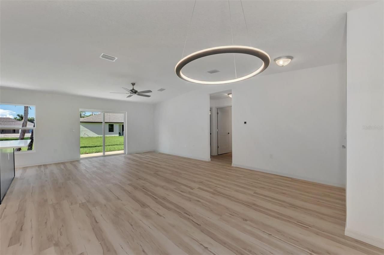 3847 E Price Boulevard, North Port, FL 34288 Photo
