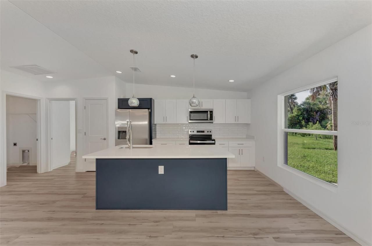3847 E Price Boulevard, North Port, FL 34288 Photo